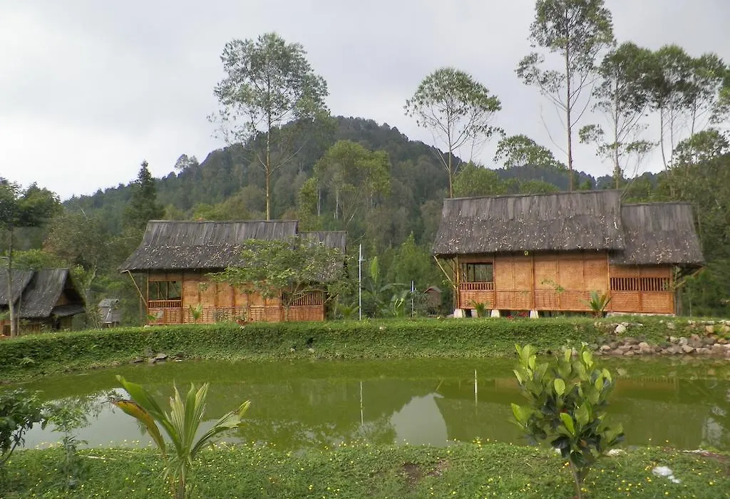 Villa Kampung Karuhun Sutan Raja-1